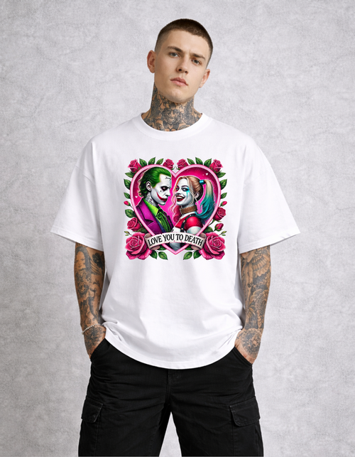 Oversized - Тениска с контурна фигура